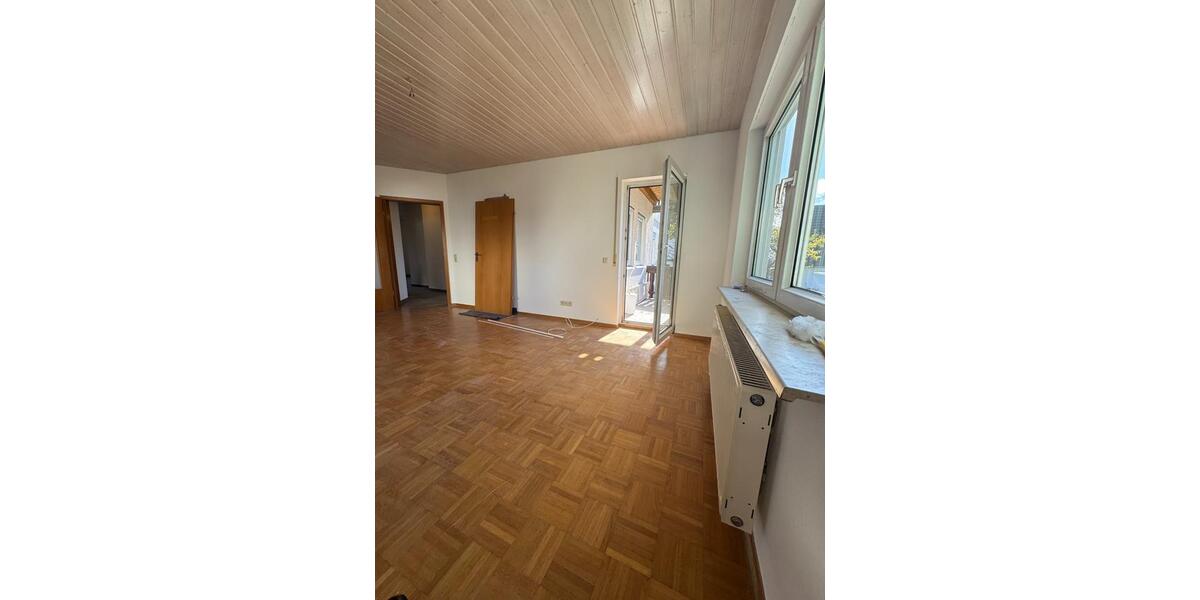 Erdgeschoßwohnung Pliezhausen - 3 Zimmer, 87 m&sup2;, 348.000&euro; | Angebot:25717280