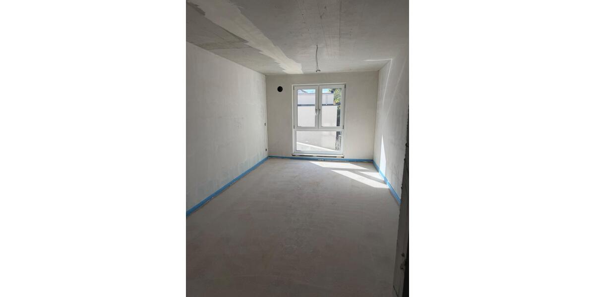 Erdgeschoßwohnung Rottenburg am Neckar - 4 Zimmer, 105 m&sup2;, 1.500&euro; | Angebot:27544866