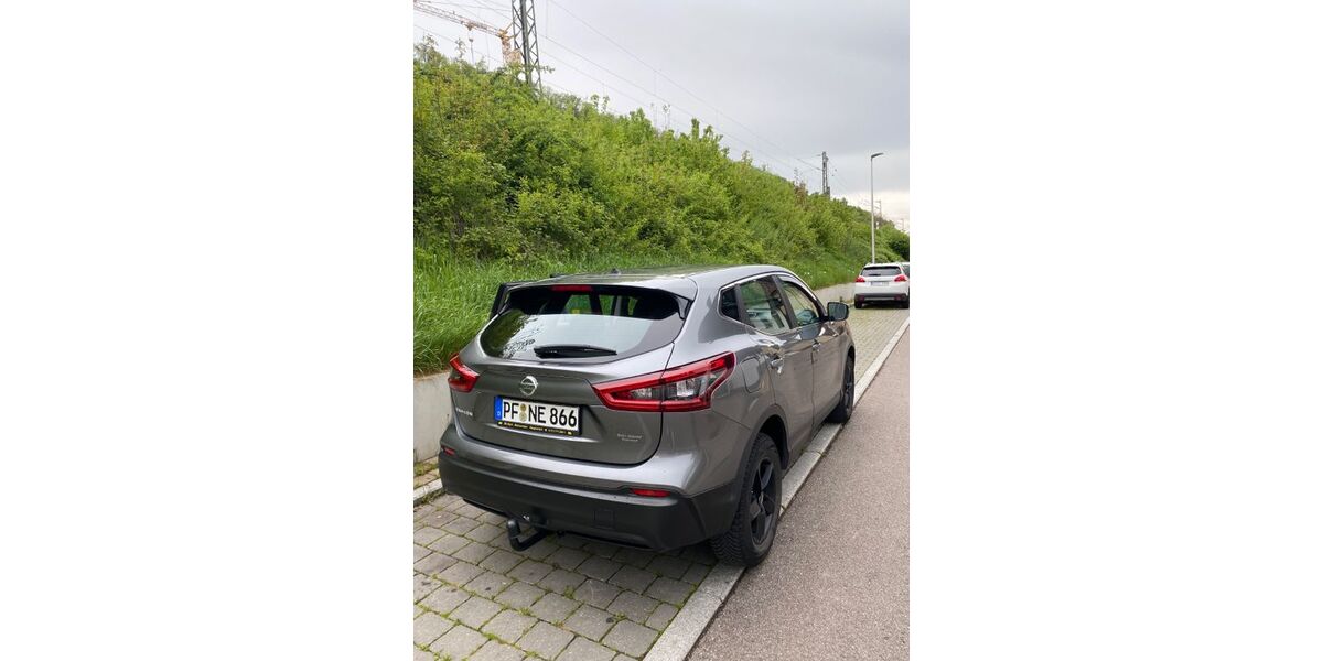 Nissan Qashqai 108.000 km 10.500 &euro; Niefern 75223