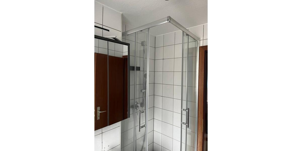 Dachgeschoßwohnung Stuttgart Stuttgart-Süd - 1.5 Zimmer, 45 m&sup2;, 1.200&euro; | Angebot:27625072