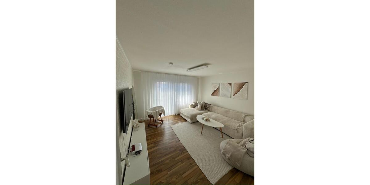 Etagenwohnung Pforzheim - 3 Zimmer, 76 m&sup2;, 950&euro; | Angebot:26395512