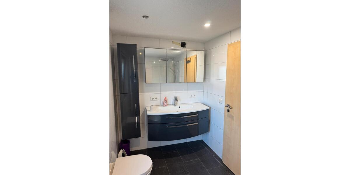 Erdgeschoßwohnung Tamm - 1 Zimmer, 16 m&sup2;, 450&euro; | Angebot:25457025