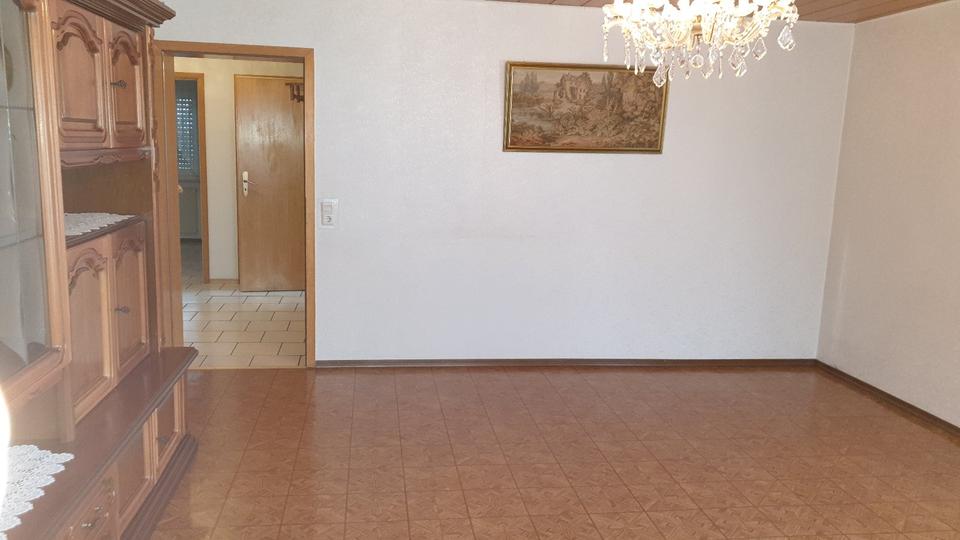 Mehrfamilienhaus, Wohnhaus Bietigheim-Bissingen Bissingen - 10 Zimmer, 210 m&sup2;, 870.000&euro; | Angebot:24154002