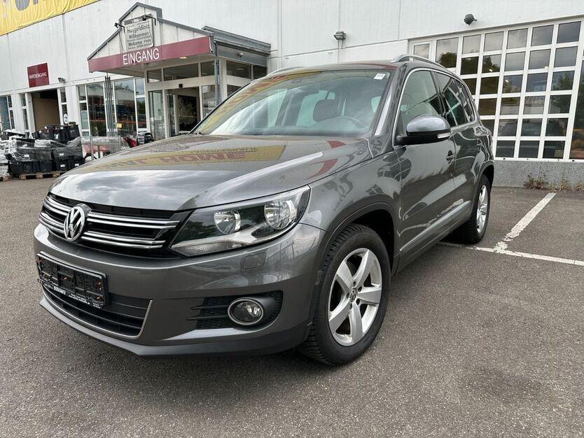 VW Tiguan 132.502 km 13.490 € Reutlingen 72766