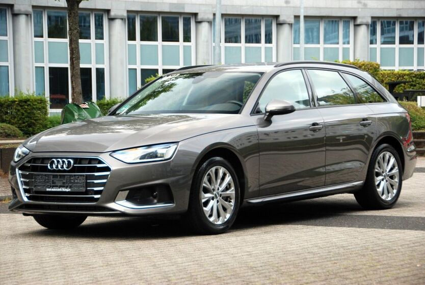Audi A4 92.000 km 24.990 € Stuttgart 70567