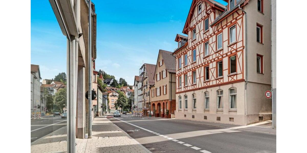 Dachgeschoßwohnung Esslingen am Neckar - 2.5 Zimmer, 49 m&sup2;, 800&euro; | Angebot:26335071