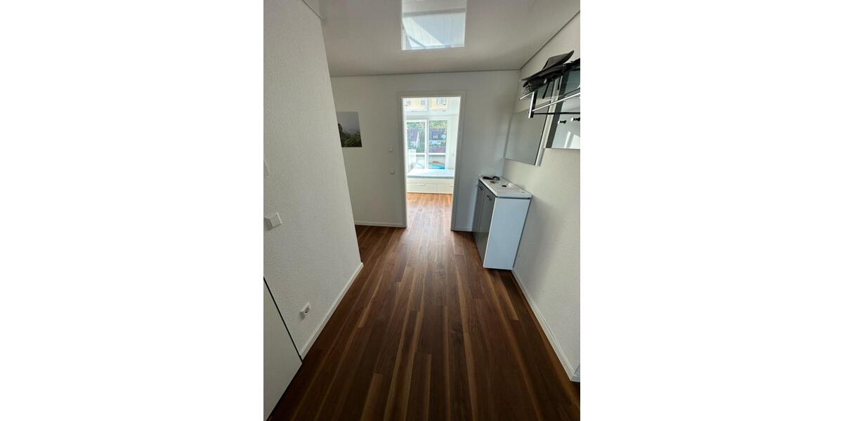 Einfamilienhaus Stuttgart Luginsland - 3 Zimmer, 83 m&sup2;, 1.900&euro; | Angebot:24804731