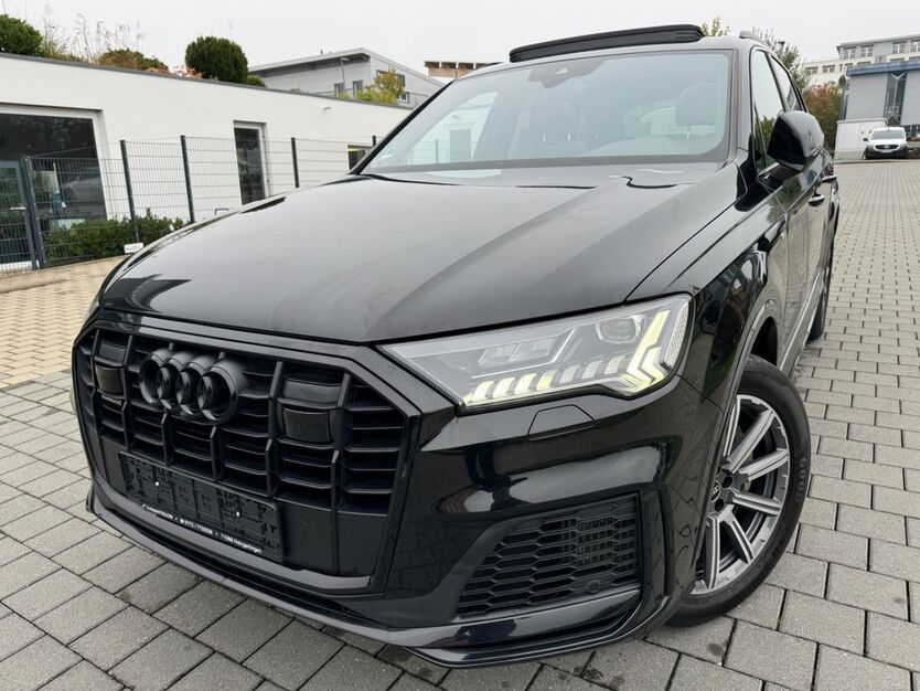Audi Q7 150.000 km 44.980 € Holzgerlingen 71088