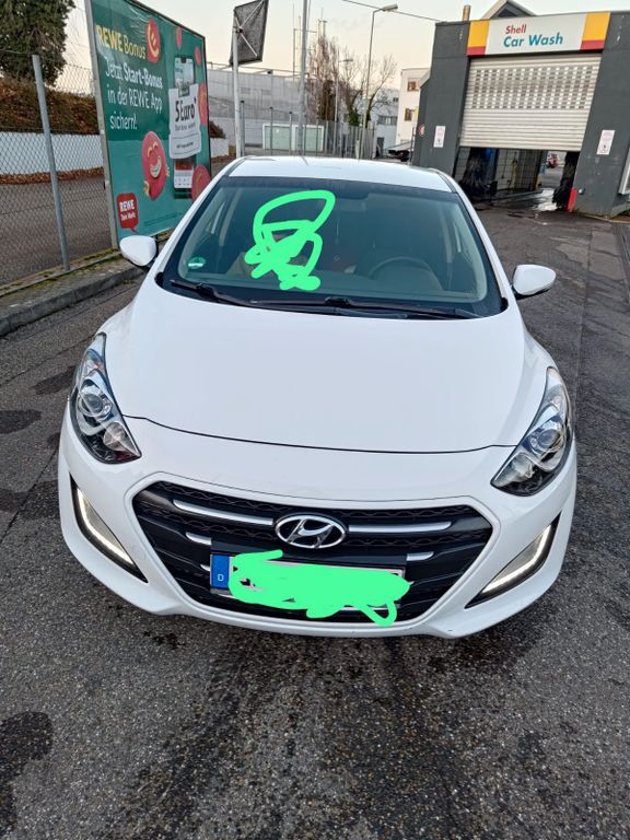 Hyundai i30 174.000 km 7.500 € Tamm 71732