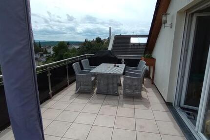 Wohnung Esslingen am Neckar Hegensberg - 3 Zimmer, 71 m&sup2;, 1.350&euro; | Angebot:25174491