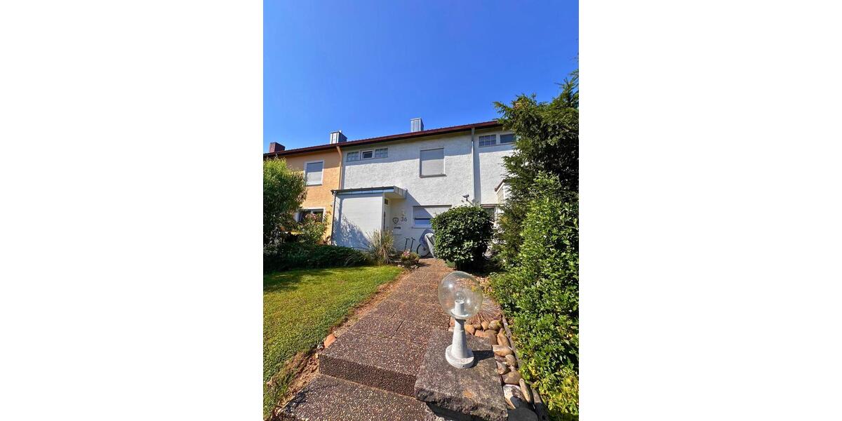 Reihenhaus Ludwigsburg Oßweil - 5 Zimmer, 125 m&sup2;, 610.000&euro; | Angebot:24707967