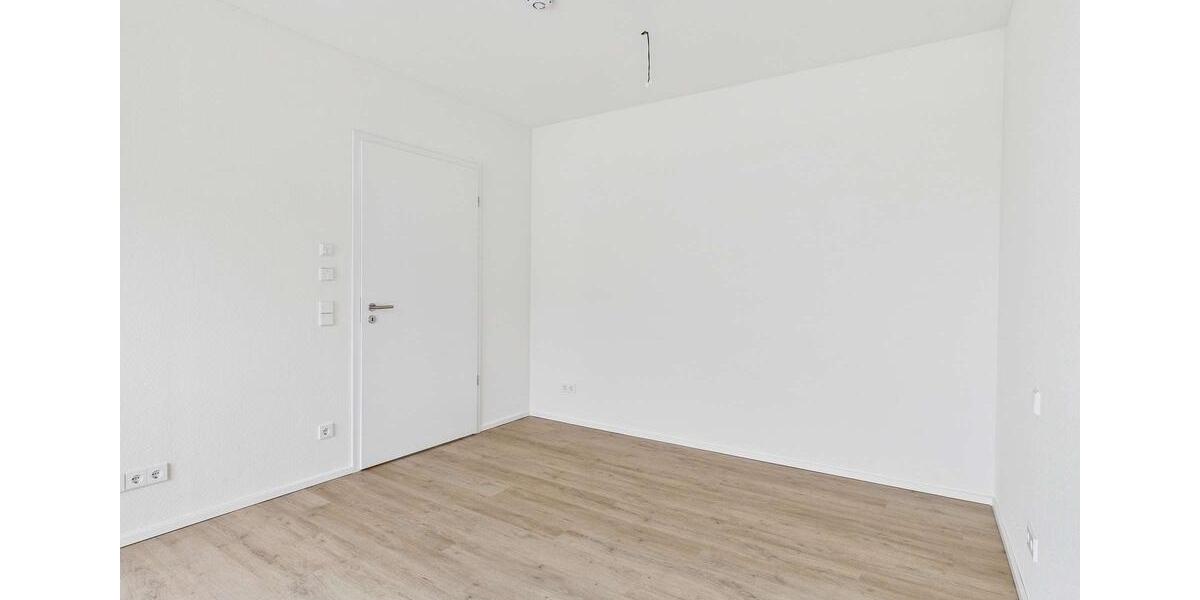 Dachgeschoßwohnung Sindelfingen Sindelfingen (Stadt) - 2 Zimmer, 65 m&sup2;, 1.230&euro; | Angebot:22893217