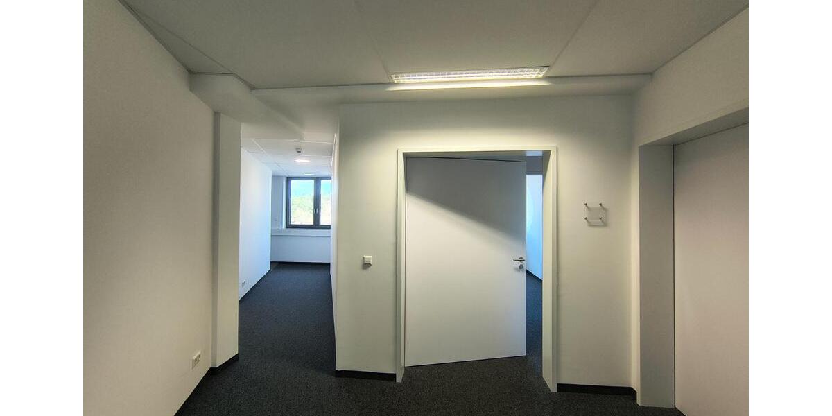 Gewerbeobjekt Weissach - 1.690&euro; | Angebot:19591920