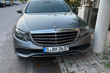 Mercedes-Benz E 220 159.000 km 21.900 &euro; Stuttgart 70195