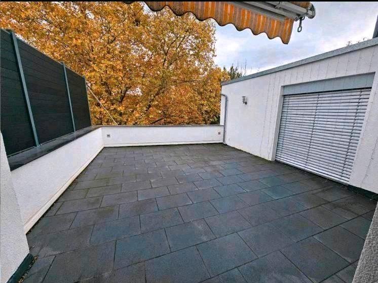Etagenwohnung Pforzheim - 4 Zimmer, 160 m&sup2;, 1.650&euro; | Angebot:26321293