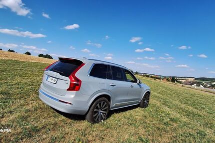 Volvo XC90 27.000 km 52.900 &euro; Grafenberg 72661
