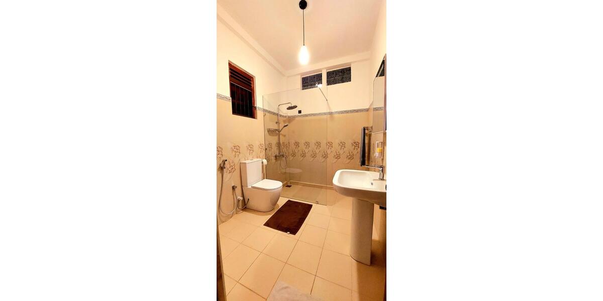 Erdgeschoßwohnung Leonberg - 3 Zimmer, 110 m&sup2;, 35&euro; | Angebot:25919112