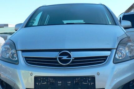 Opel Zafira 238.000 km 1.700 &euro; Reutlingen oferdingen 72768