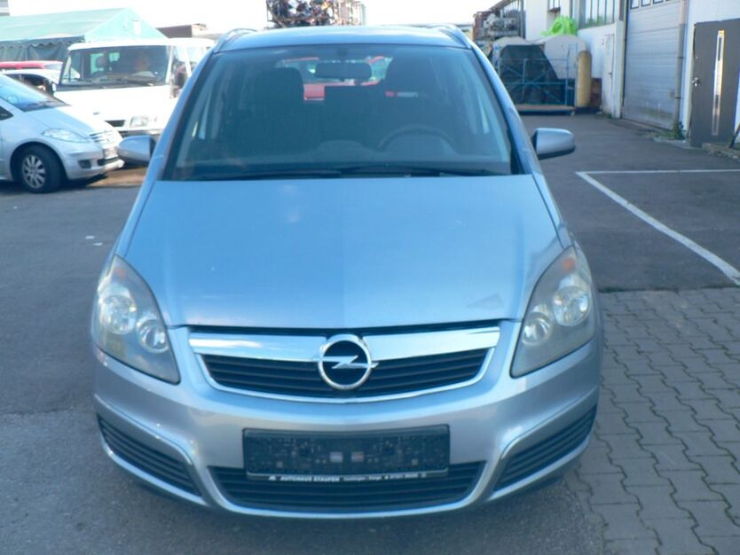 Opel Zafira 207.000 km 1.200 € Reutlingen oferdingen 72768