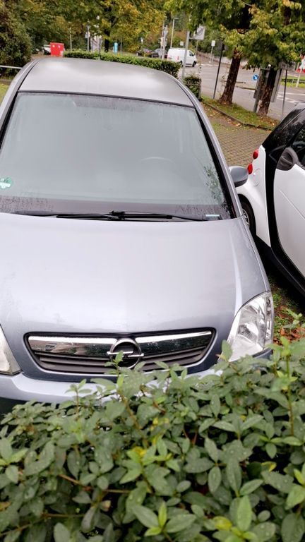 Opel Meriva 141.000 km 2.530 € Stuttgart 70378