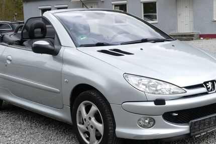 Peugeot 206 163.309 km 2.400 € ALTENSTEIG 72213