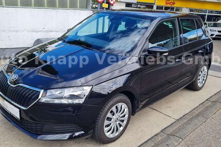 Skoda Fabia 9.400 km 15.489 € Aichwald 73773