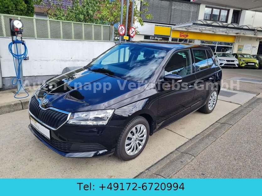 Skoda Fabia 9.400 km 15.489 € Aichwald 73773