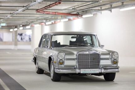 Mercedes 600