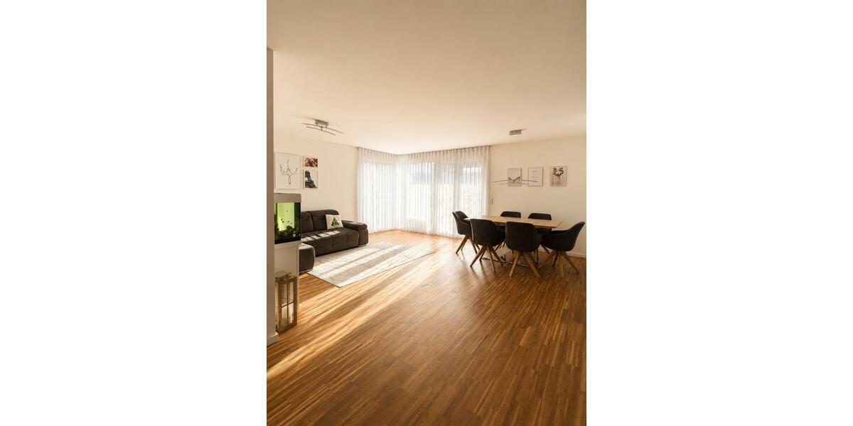 Erdgeschoßwohnung Stuttgart Stuttgart-West - 4 Zimmer, 108 m&sup2;, 585.000&euro; | Angebot:26709602
