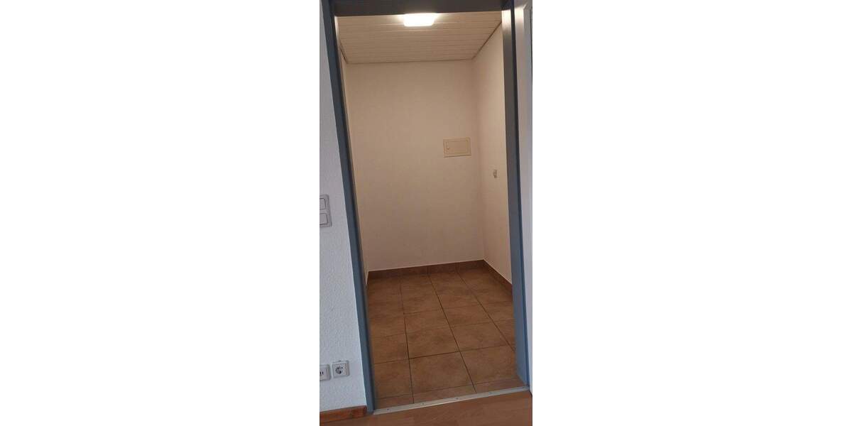 Etagenwohnung Wildberg - 2 Zimmer, 50 m&sup2;, 125.000&euro; | Angebot:25752890