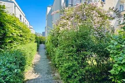 Wohnung Leonberg - 3 Zimmer, 77 m&sup2;, 1.230&euro; | Angebot:26777405
