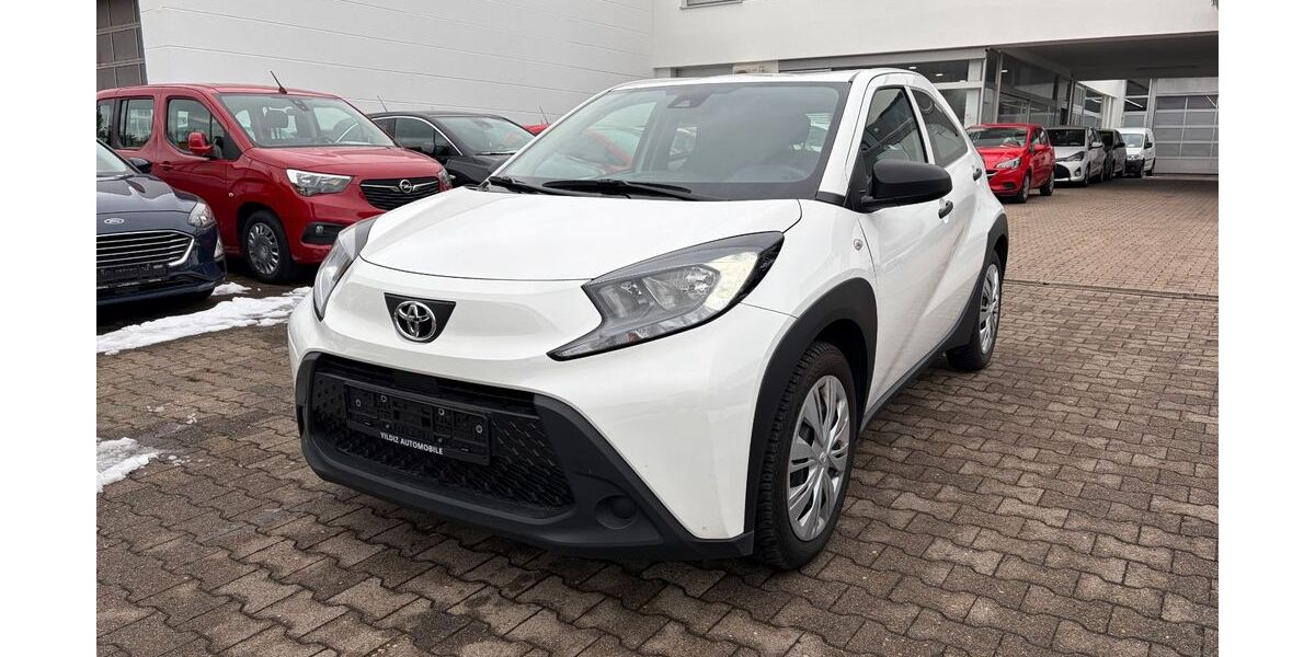 Toyota Aygo (X) 22.972 km 13.495 &euro; Stuttgart 70597