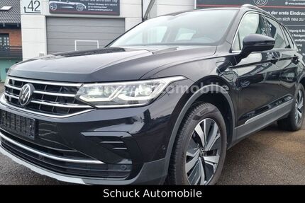 VW Tiguan 118.800 km 24.999 &euro; Altdorf (Landkreis Böblingen) 71155