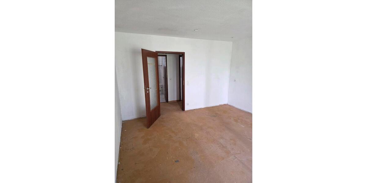 Erdgeschoßwohnung Leonberg - 1 Zimmer, 33 m&sup2;, 150.000&euro; | Angebot:26416693