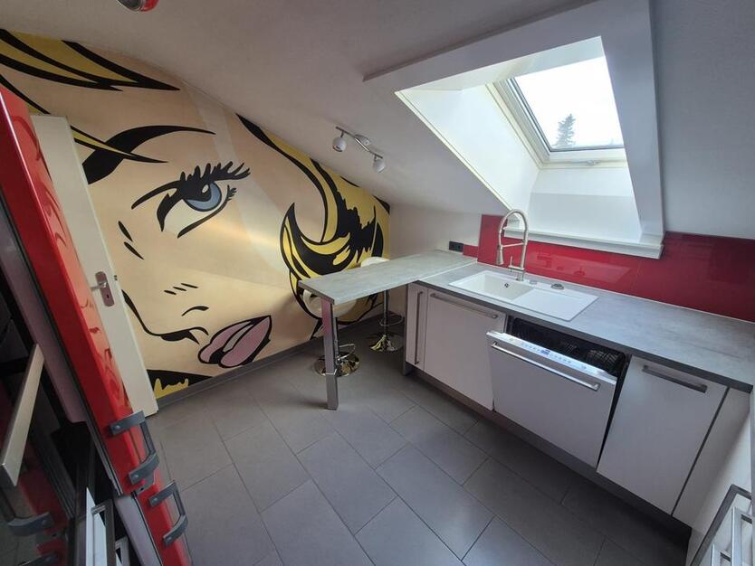 Exklusive Wohnung mit hochwertige EBK und Balkon
