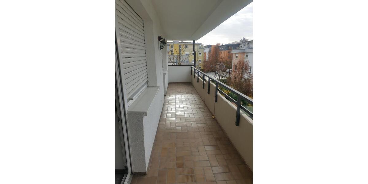 Etagenwohnung Kornwestheim - 3 Zimmer, 84 m&sup2;, 1.150&euro; | Angebot:26375261