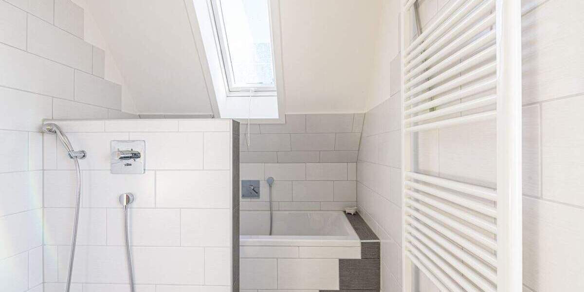 Doppelhaushälfte Pforzheim Huchenfeld - 6 Zimmer, 124 m&sup2;, 389.000&euro; | Angebot:23851785