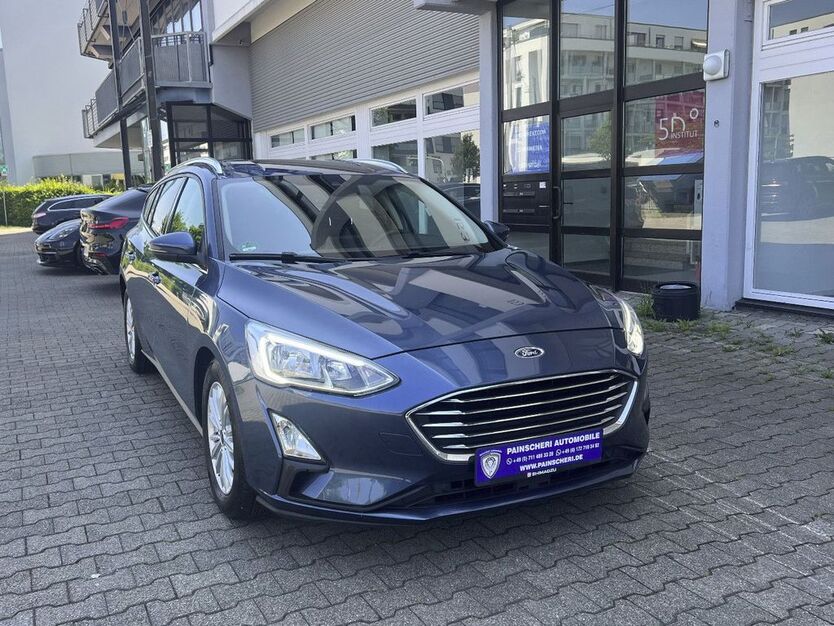 Ford Focus 130.000 km 12.499 € Stuttgart 70567