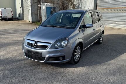 Opel Zafira 214.000 km 2.799 &euro; Mühlacker 75417
