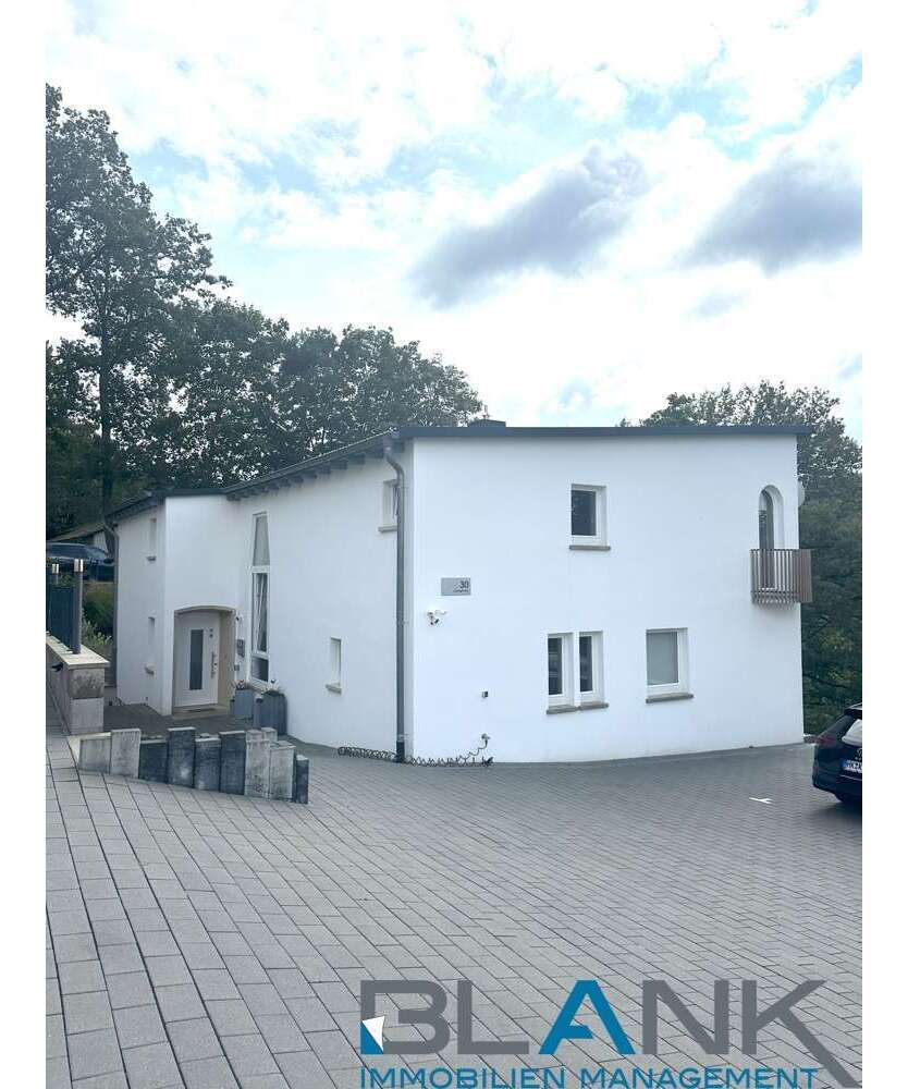 Haus zum Kaufen in Pforzheim 795.000 € 195 m²