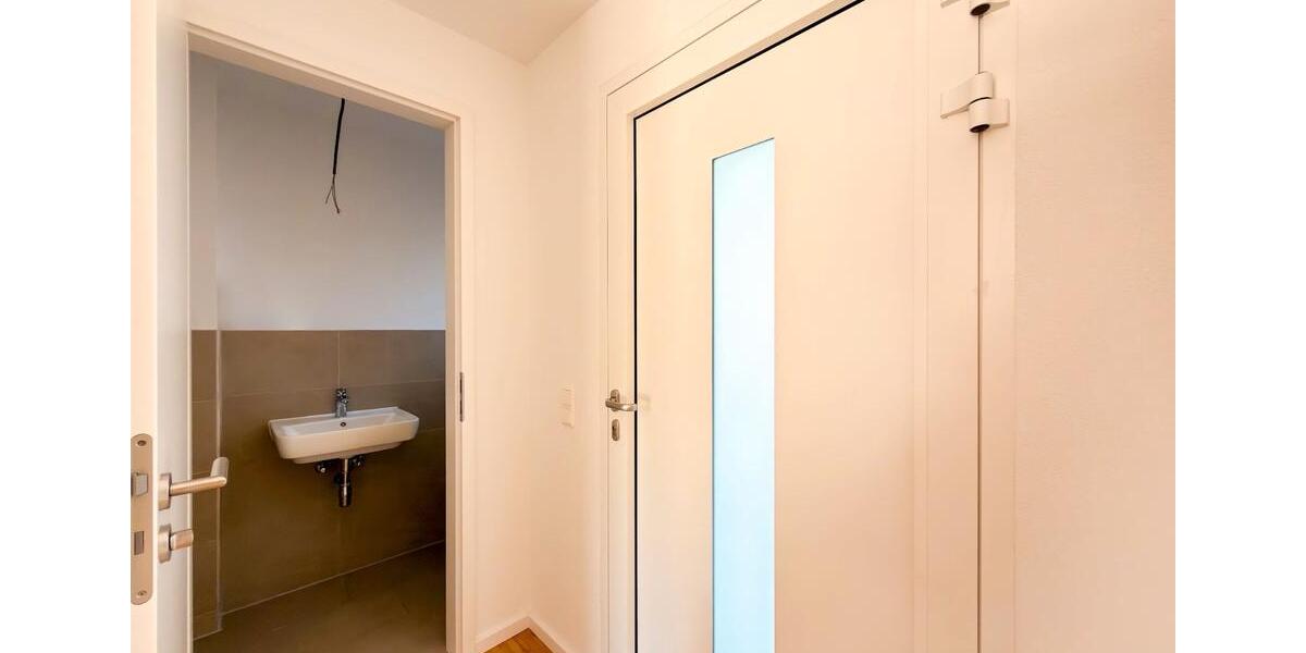 Reihenhaus Nürtingen - 4.5 Zimmer, 152 m&sup2;, 3.060&euro; | Angebot:27620282