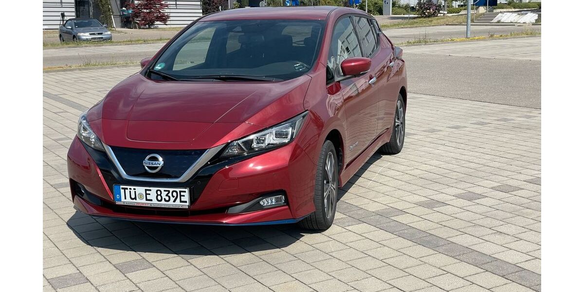 Nissan Leaf 93.000 km 13.900 &euro; Stuttgart 70597