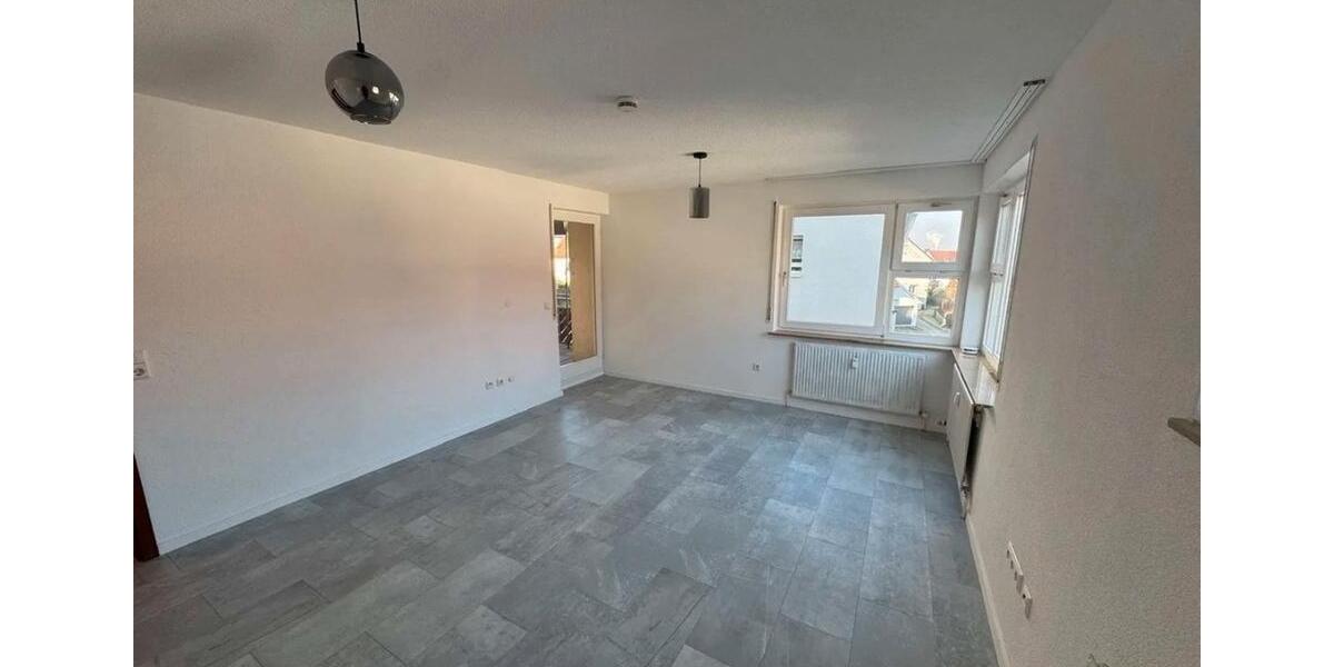 Etagenwohnung Fellbach Oeffingen - 3 Zimmer, 71 m&sup2;, 1.200&euro; | Angebot:24838121