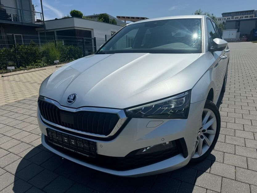 Skoda Scala 150.000 km 13.980 € Holzgerlingen 71088