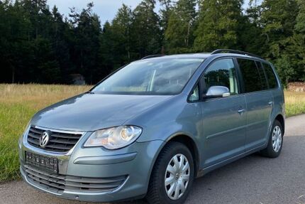 VW Touran 278.634 km 1.800 € Neuweiler 75389