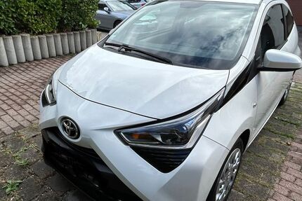 Toyota Aygo (X) 42.000 km 8.000 &euro; Ludwigsburg 71640