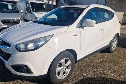 Hyundai ix35 170.000 km 5.900 € Ludwigsburg 71634