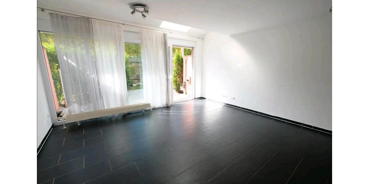 Erdgeschoßwohnung Remseck am Neckar - 2 Zimmer, 67 m&sup2;, 249.000&euro; | Angebot:25051803