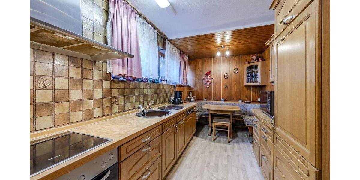 Einfamilienhaus Esslingen am Neckar / Wäldenbronn Wäldenbronn - 6 Zimmer, 178 m&sup2;, 695.000&euro; | Angebot:25928295