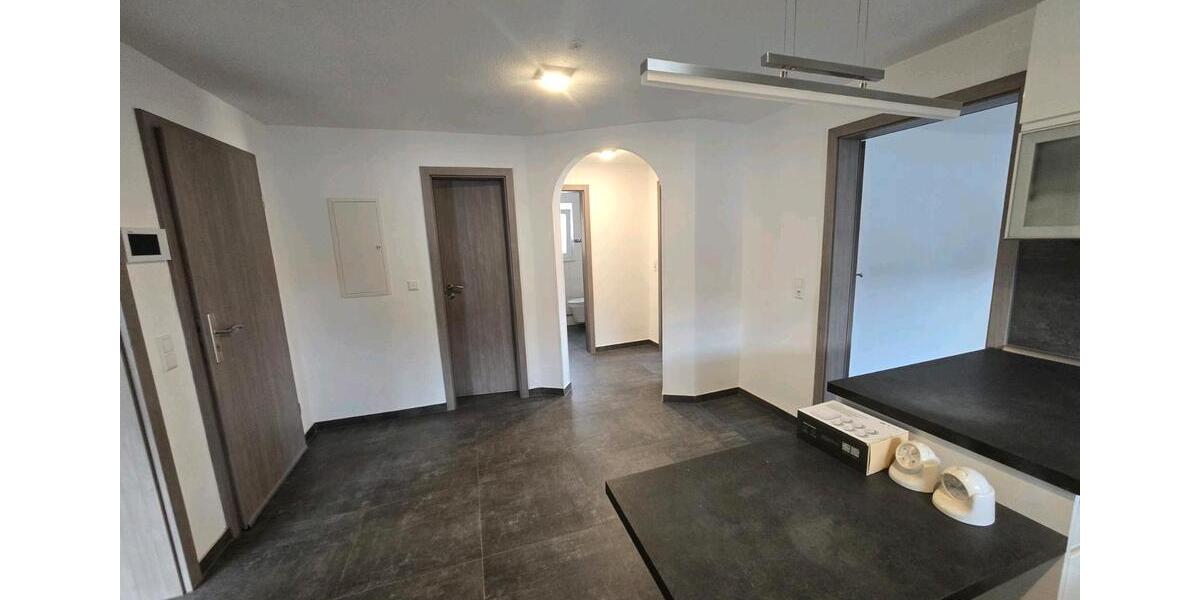 Etagenwohnung Gärtringen - 3.5 Zimmer, 100 m&sup2;, 1.500&euro; | Angebot:25432110